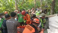 Lansia Ditemukan Meninggal di Atas Pohon Kelapa