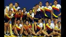 Jelang perhelatan Pertamina Proliga 2015, tim putri Jakarta Electric PLN berlatih di Aula P3B PLN Cinere, Depok, Kamis (28/1/2015). Sejumlah pemain berfoto bersama usai berlatih. (Liputan6.com/Helmi Fithriansyah)