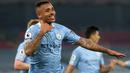 Gabriel Jesus. Striker asal Brasil yang menjalani musim kelimanya bersama Manchester City ini kurang mendapat kepercayaan dari Pep Guardiola untuk tampil reguler. Bahkan posisinya kadang dikorbankan untuk lebih memaksimalkan peran para gelandang. (AFP/Carl Recine/Pool)