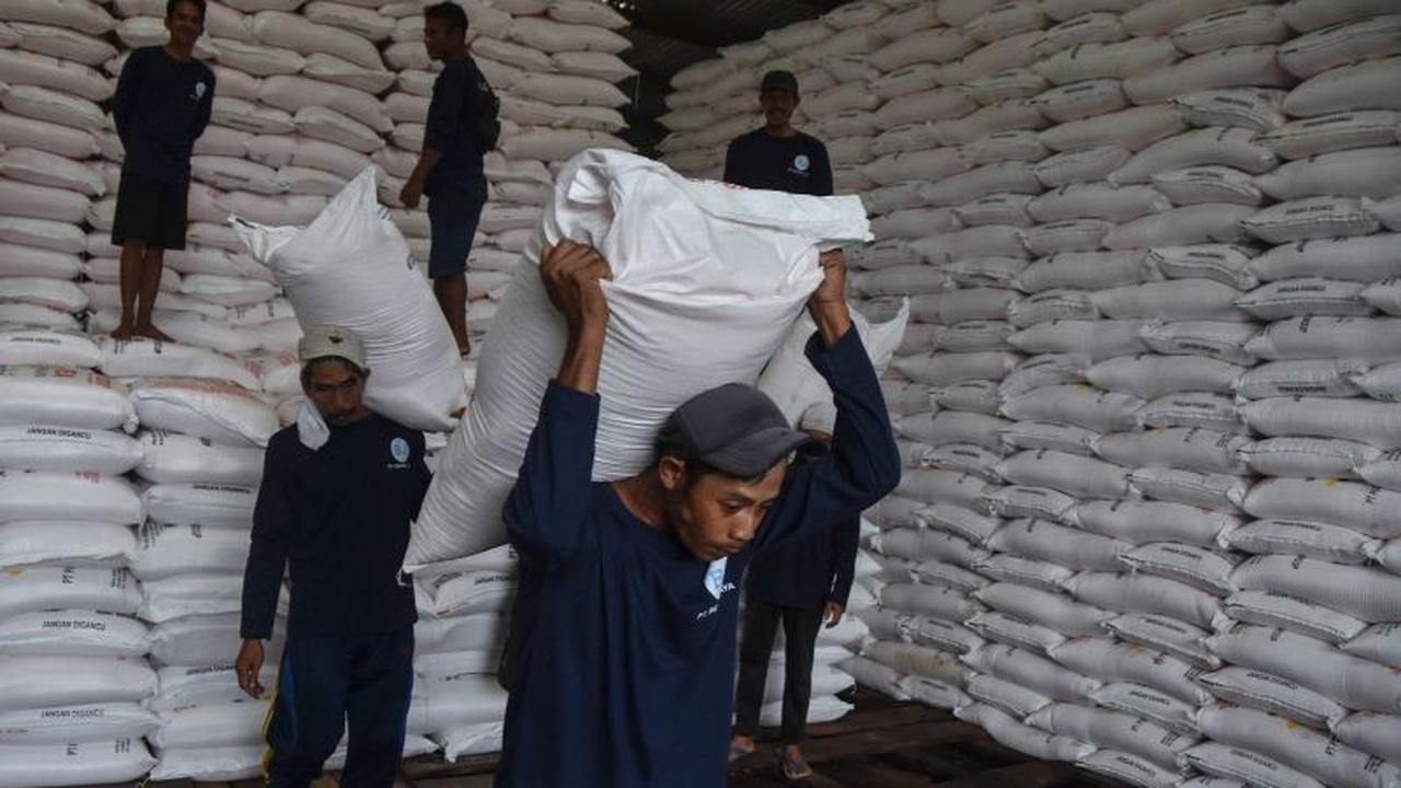 Pupuk Kujang Pastikan Stok Pupuk Indramayu Aman untuk Petani Musim Tanam Ini