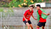 Punggawa Bali United bernomor punggung 14, Fadil Sausu saat berlatih (Liputan6.com / Dewi Divianta)