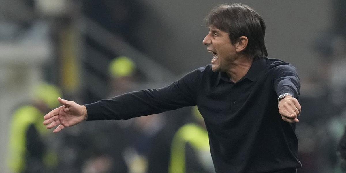 Jelang Milan vs Napoli: Conte Ogah Ladeni Perang Urat Syaraf Allegri, Malah Sebut Timnya Sedang Sial