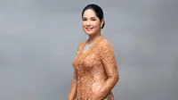 Annisa Pohan: Perjalanan Inspiratif dari Dunia Hiburan hingga Istri Pejabat dan Kini Ibu Dua Anak