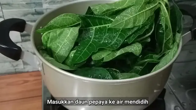 Bukan Pakai Asam Jawa, Begini Cara Masak Buntil Daun Pepaya Supaya Tidak Pahit