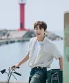 Kim Seon Ho di serial Hometown Cha-Cha-Cha. (Foto: Netflix)