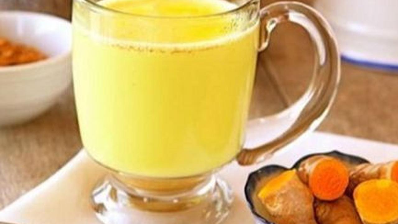 Resep Jamu Kunyit Asem Sirih