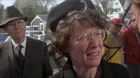 Aktris Film Jaws Lee Fierro Meninggal Dunia Akibat Corona Covid-19