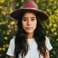 ilustrasi zodiak perempuan/Photo by Nathan Dumlao on Unsplash