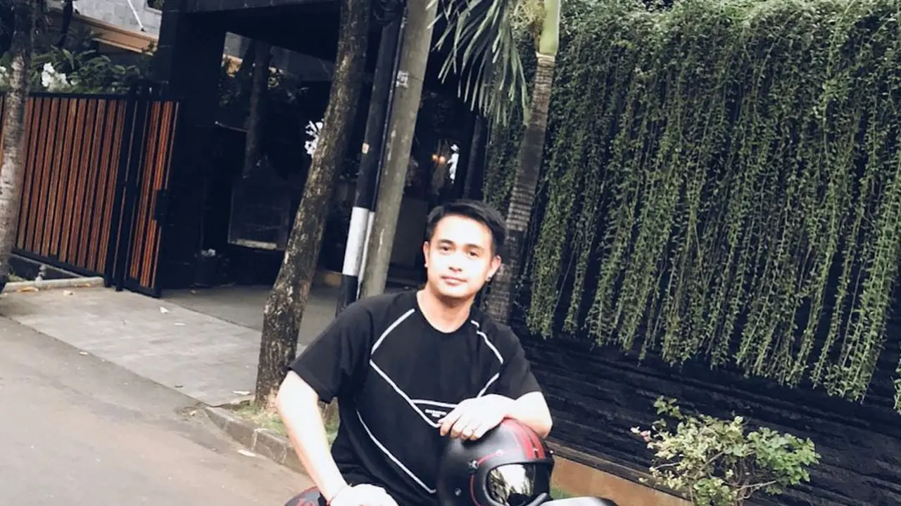 Ajun Perwira (Foto: Instagram/@ajunperwira)