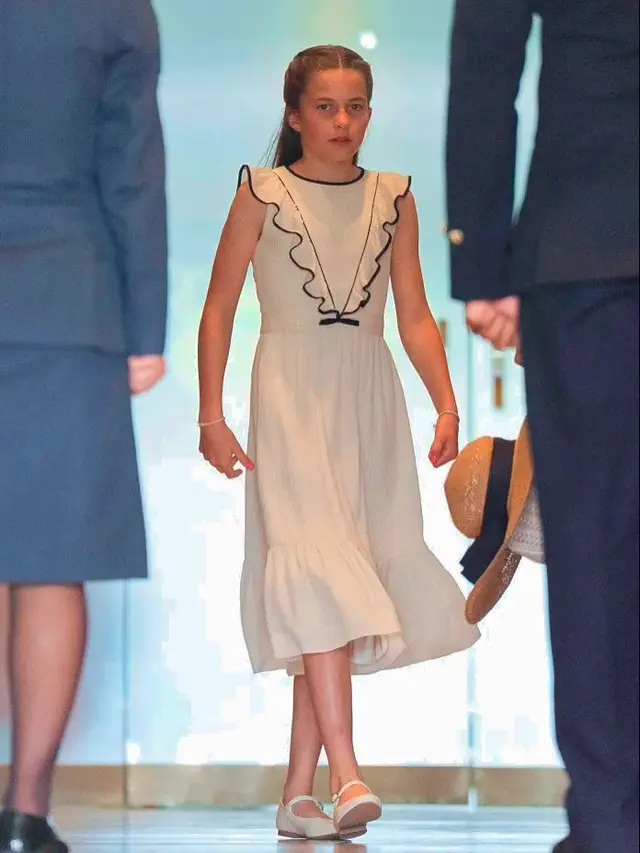 Putri Charlotte Tampil Chic di Final Wimbledon 2025, Duplikasi Vibes Elegan Kate Middleton di Usia Remaja