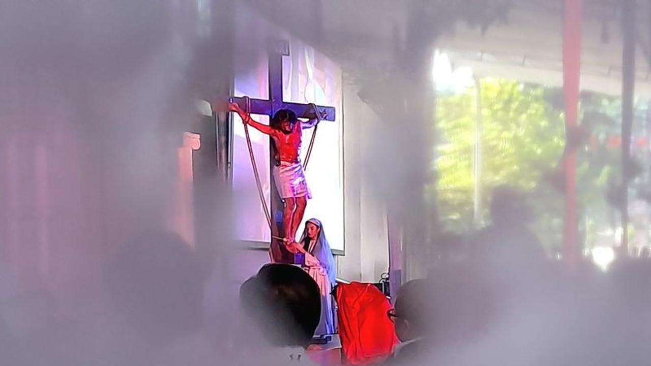 Jumat Agung Katedral Jakarta: Ajak Pemuda Kuatkan Iman di Tengah Krisis Global