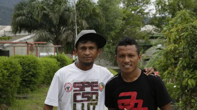 Hendra Bayauw - Ricky Ohorella