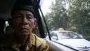 Dalijan (77) veteran asal Yogyakarta mendapat kesempatan untuk memenuhi keinginannya saat berkunjung ke Jakarta, Jumat (10/11). Apresiasi ini merupakan program yang diinisiasi Kementerian BUMN RI dan PT. BNI Tbk untuk para veteran. (Liputan6.com/Riki)