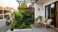 9 Desain Teras Rumah Minimalis Tanpa Pagar agar Tetap Privat, Manfaatkan Tanaman