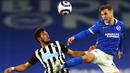 Di Brighton and Hove Albion, Joel Veltman tampil dalam 34 laga musim ini dengan mencetak 1 gol. (AFP/Clive Rose/Pool)
