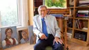 “Tony Bennett, yang lahir dengan nama Anthony Dominick Benedetto di Astoria, Queens pada 3 Agustus 1926, telah meninggal dunia di kampung halamannya di New York City pada usia 96 hari ini,” begitu pernyataan kabar duka Tony Bennett meninggal dunia. (Photo by Amy Sussman/Invision/AP Images, File)