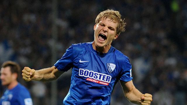 Bek Ini Lakukan Pengorbanan Hingga Alami Cedera