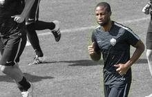 Keita absen sampai medio November