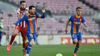 Megabintang Barcelona, Lionel Messi, gagal membawa timnya meraih kemenangan saat bersua Atletico Madrid pada laga pekan ke-35 La Liga di Camp Nou, Sabtu (8/5/2021) malam WIB. Barca harus puas bermain 0-0 kontra Atletico. (AFP/Josep Lago).