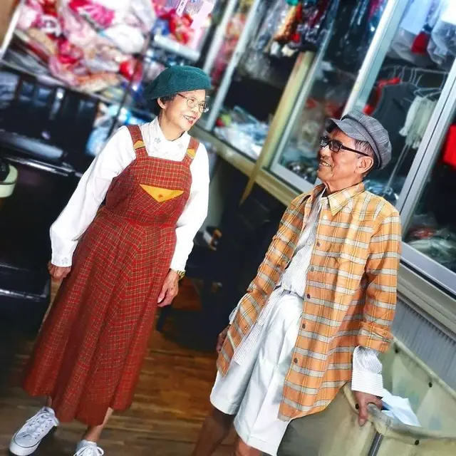kakek nenek kerap tampil fashionable