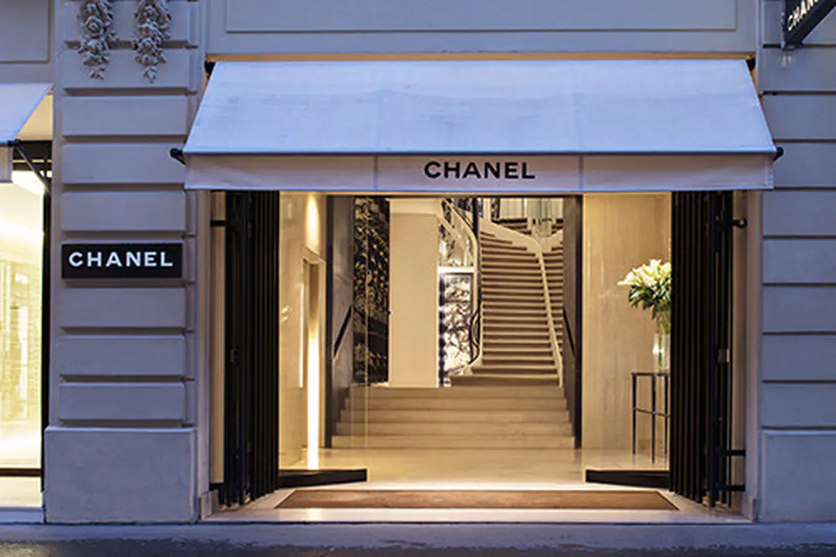 Salon haute couture Chanel di 31 rue Cambon