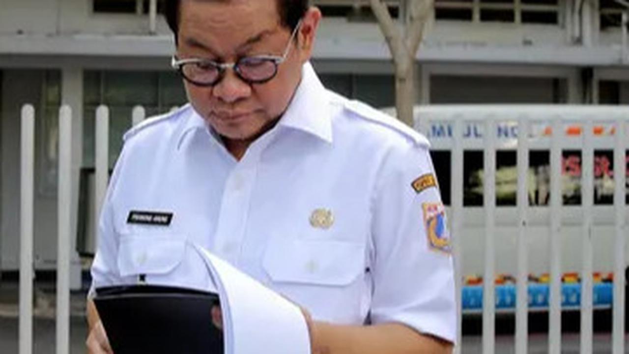 Rabu Pertama Kebijakan ASN Jakarta Gunakan Transportasi Umum, Pramono Anung Beri Contoh