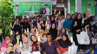 Relawan Sahabat SandiUno For Ganjar menggelar pelatihan pembuatan sabun cuci piring usaha rumah tangga yang bertempat di Jatinegara Kaum, Kecamatan Pulo Gadung, Jakarta Timur (Istimewa)
