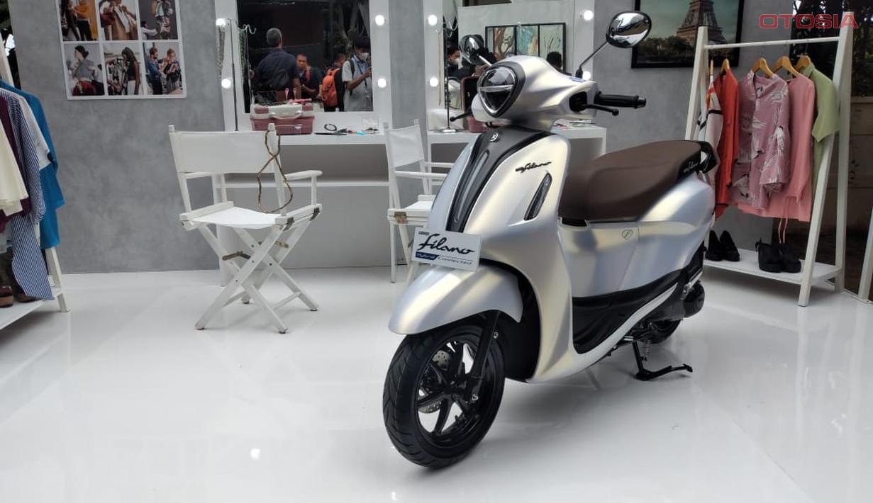 Peluncuran model baru ini sekalian menjadi momentum Yamaha mengenalkan dunia otomotif yang makin berpadu dengan lifestyle. Sebab, Grand Filano punya keunggulan dari desain yang mewah, teknologi terkini, dan fitur-fitur canggih.