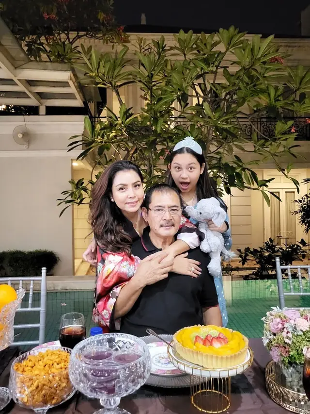 [Fimela] Mayangsari dan Bambang Trihatmodjo