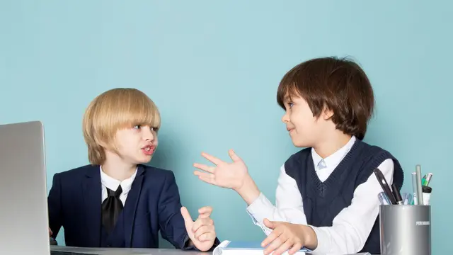 Strategi Melatih Anak Berani Mengambil Keputusan Sendiri Sejak Usia 7–12 Tahun