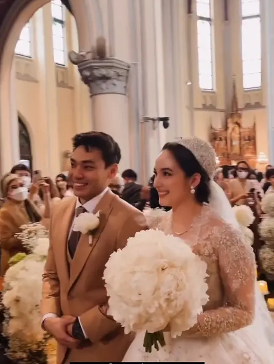Chelsea Islan resmi menikah (Foto: Instagram darejow)