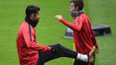 Striker Atletico Madrid, Diego Costa, saat mengikuti sesi latihan di Stadion Wanda Metropolitan, Madrid, Minggu (31/12/2017). Diego Costa resmi kembali berseragam Atletico Madrid setelah terdepak dari skuad Chelsea. (AFP/Pierre-Philippe Marcou)