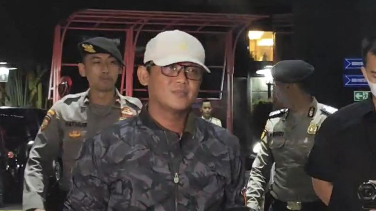 Tiba di Gedung KPK, Bupati Lampung Tengah Ardito Wijaya Irit Bicara