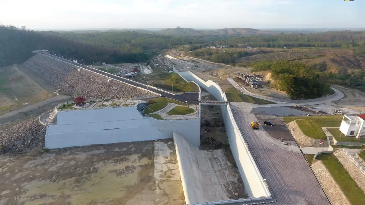 Bendungan Gongseng merupakan satu dari 17 waduk yang ditargetkan selesai pada 2021. (Dok Kementerian PUPR)