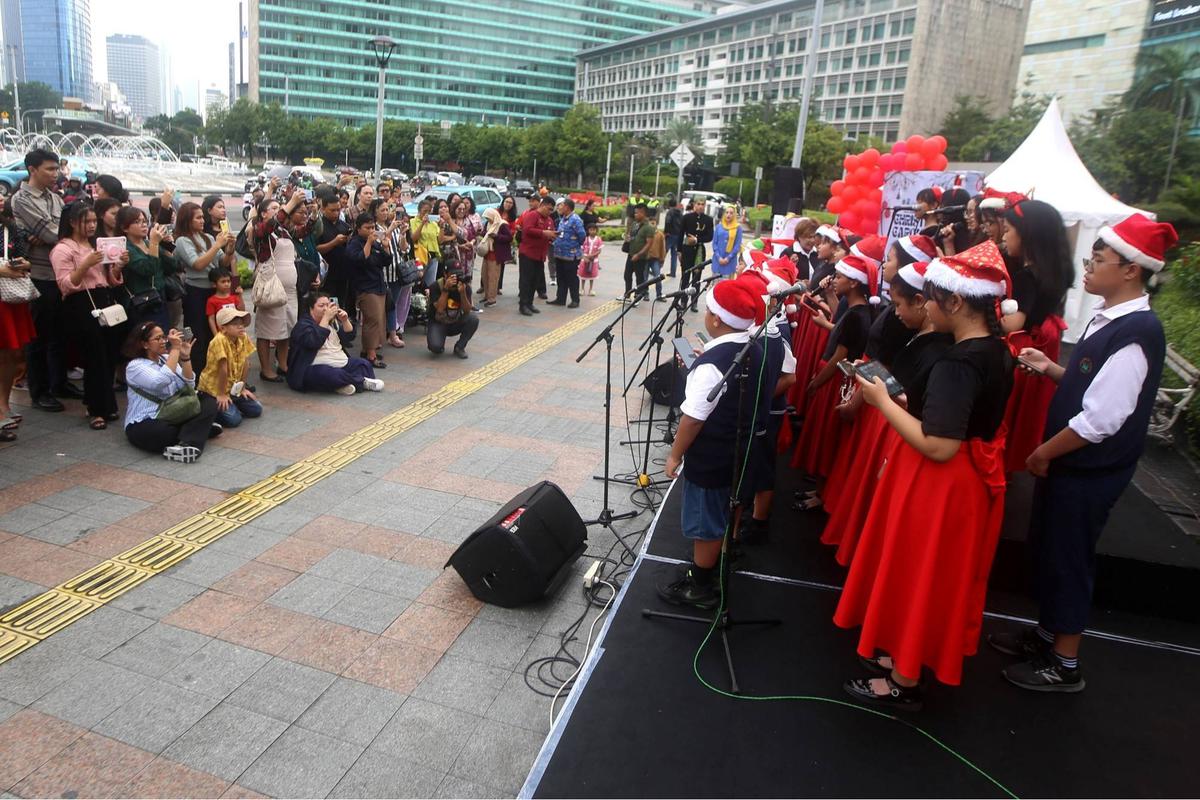 Semarak Christmas Carol Sambut Perayaan Natal di Jakarta