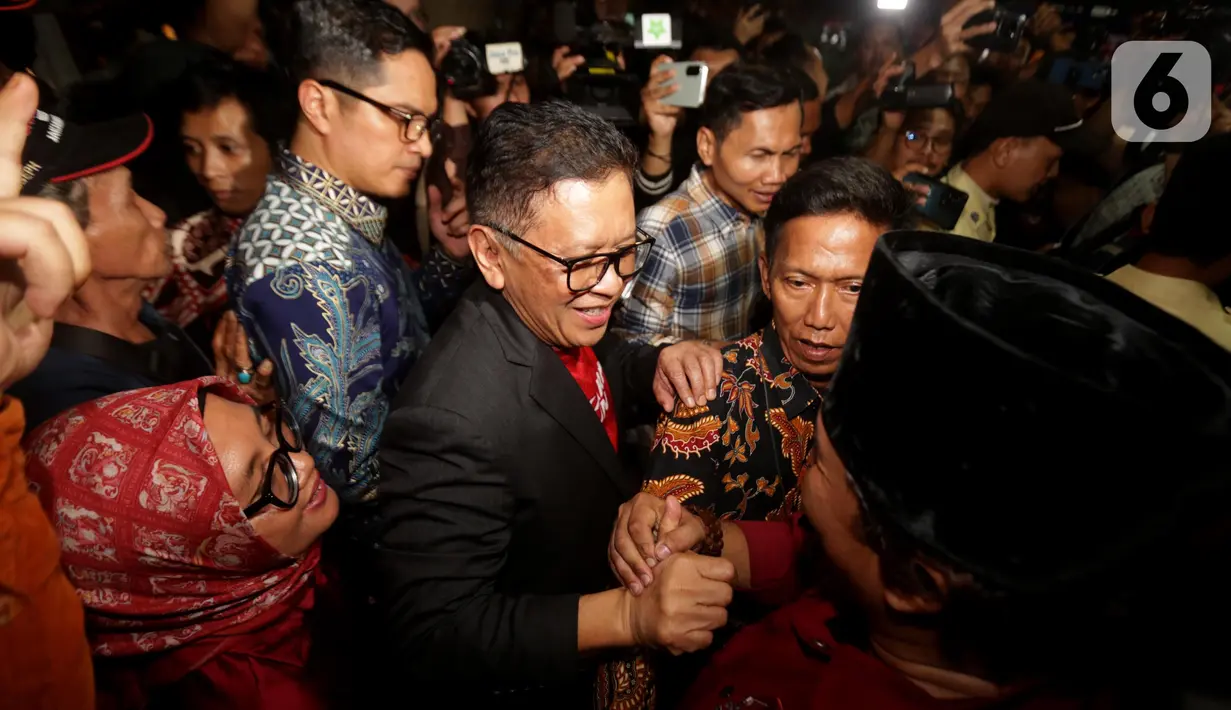 Keppres tersebut diserahkan oleh Direktur Jenderal Administrasi Hukum Umum (Dirjen AHU) Kementerian Hukum, Widodo, Jumat (1/8/2025) sore. (Liputan6.com/Helmi Fithriansyah)