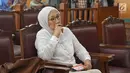 Terdakwa kasus dugaan penyebaran berita bohong atau hoaks Ratna Sarumpaet saat menjalani sidang lanjutan di PN Jakarta Selatan, Selasa (18/6/2019). Sidang tersebut beragenda pembacaan pledoi atau nota pembelaan dari terdakwa. (Liputan6.com/Herman Zakharia)