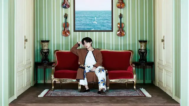 V BTS. (Big Hit Entertainment via Soompi)
