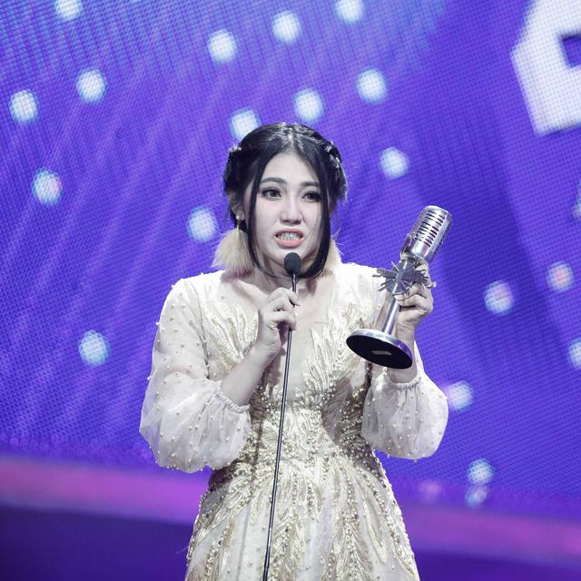 Lirik Lagu Sempurnakan Langkahku Dari Via Vallen Showbiz Liputan6 Com
