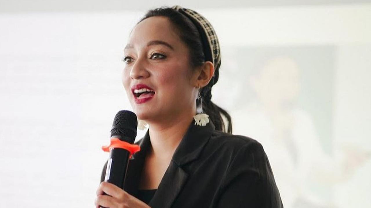Gantikan Mendiang Marissa Haque, Bella Fawzi Menjadi Pembicara di Kedutaan Uzbekistan