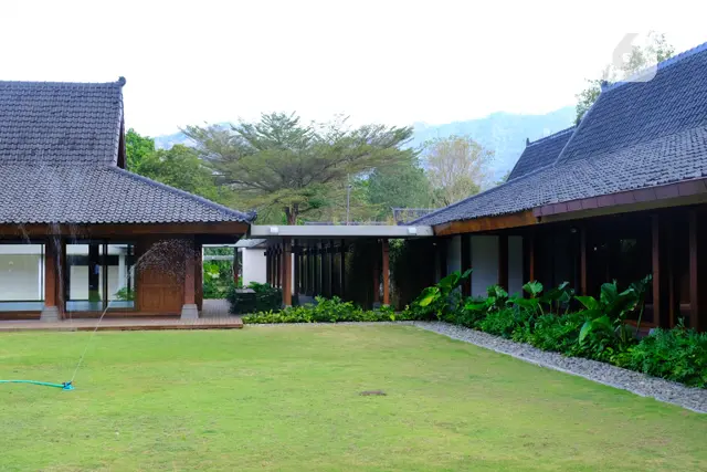 Profil Hotel Manohara