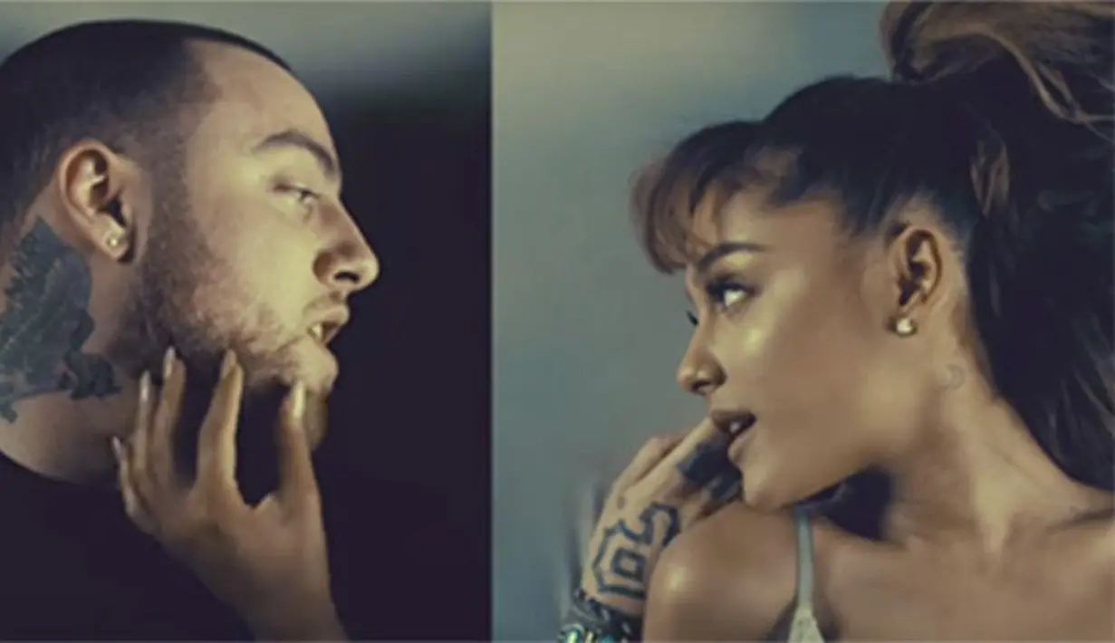 Dilansir dari HollywoodLife, Ariana dan Mac putus karena sama-sama sibuk. (youtube)