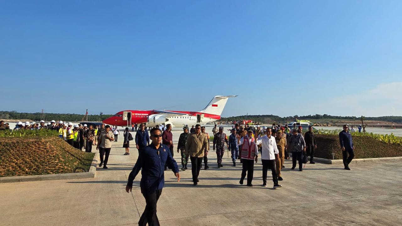 Jokowi Jajal Mendarat di Bandara IKN Pakai Pesawat Boeing, Jumat Mendatang