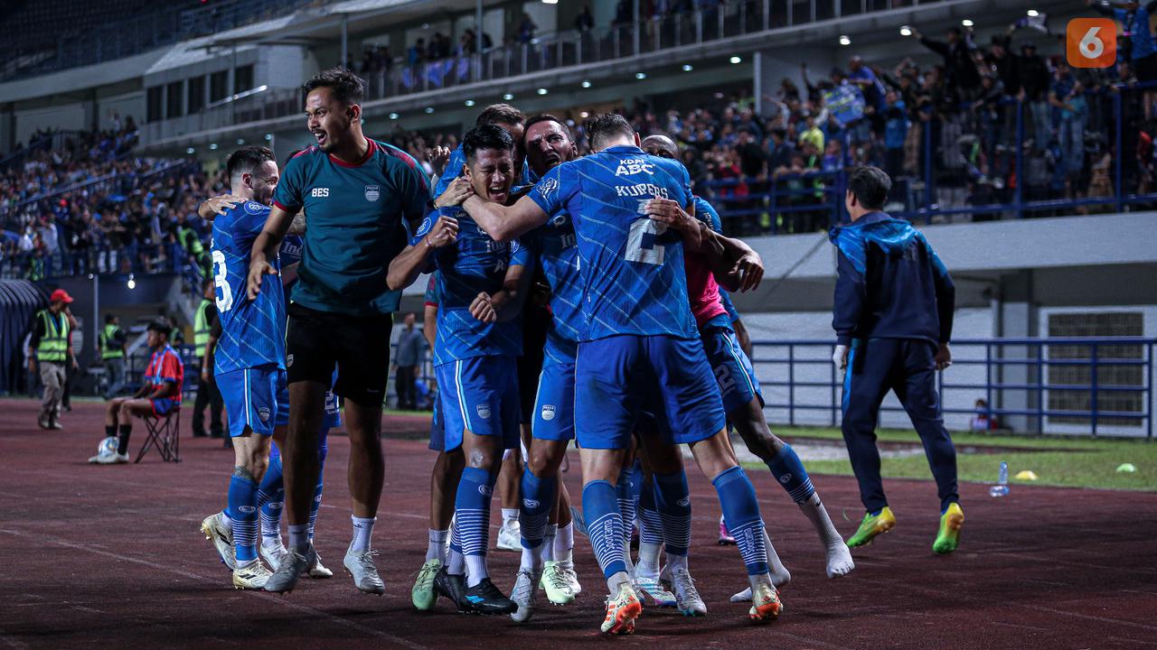 Persib Bandung vs Dewa United - BRI Liga 1 2023/2024