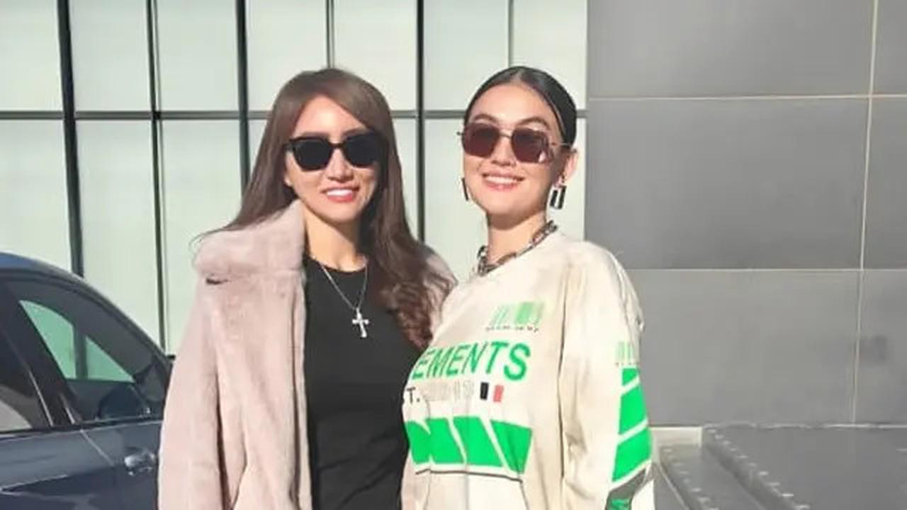 6 Potret Agnez Mo Rayakan Tahun Baru di Las Vegas, Reuni Bareng Okan Kornelius