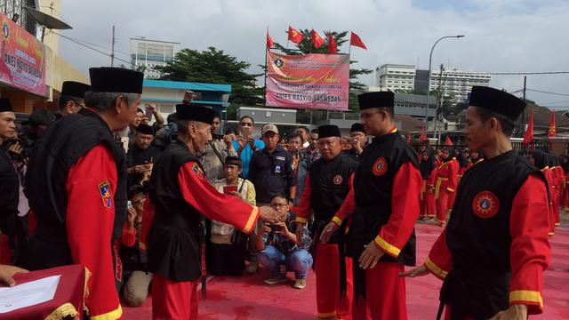 Anies Baswedan Dilantik Jadi Pendekar Kehormatan Tapak Suci