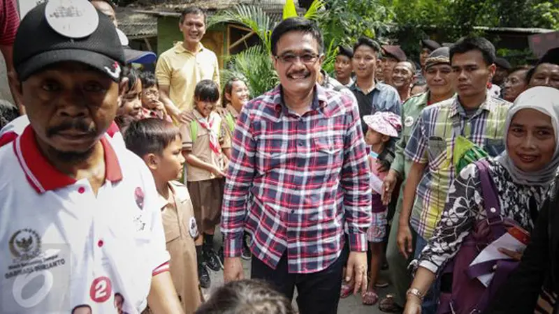 Calon Wakil Gubernur DKI nomor dua, Djarot Saiful Hidayat merencanakan untuk melakukan sahur keliling ke kampung-kampung nelayan bersama Isteri Presiden RI ke-4, Sinta Nuriyah Wahid. 