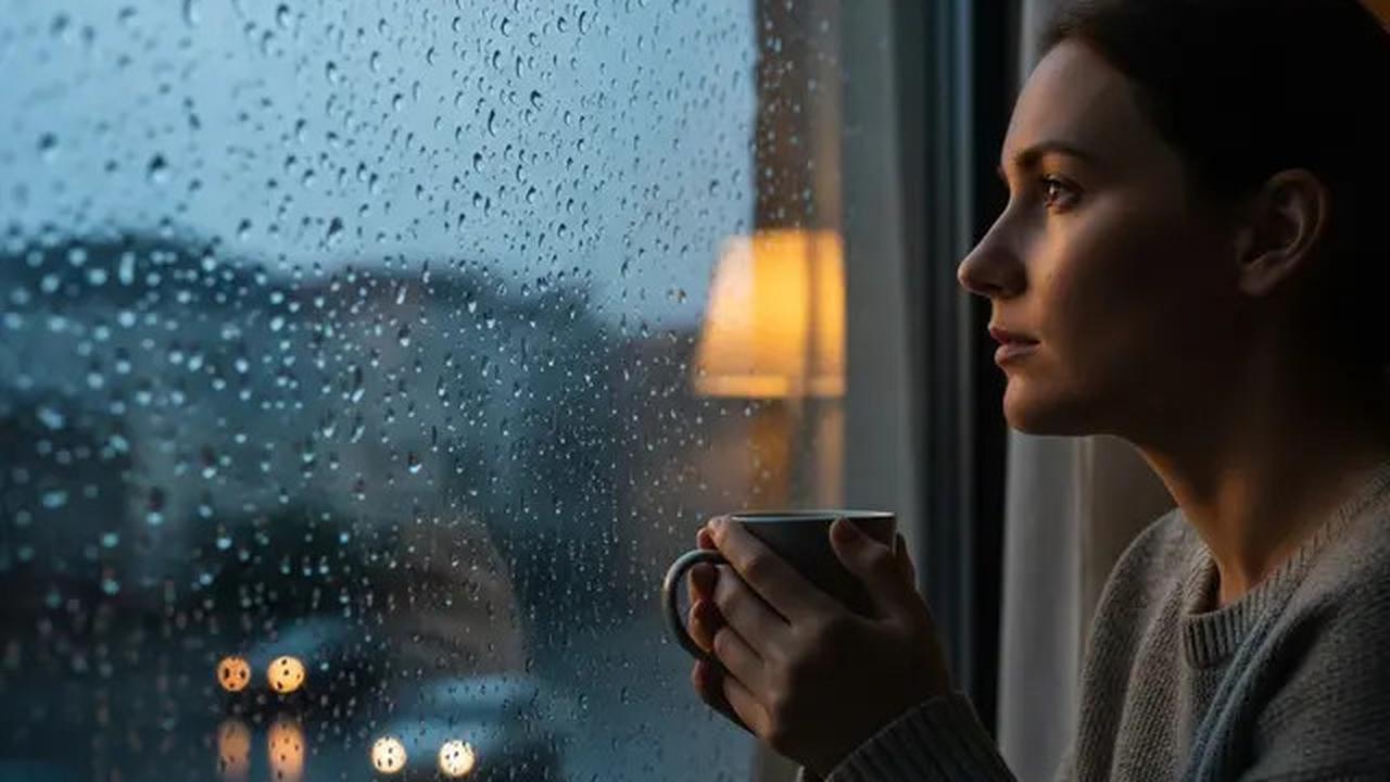 7 Ide Prompt Kreatif Gemini AI Viral untuk Bikin Foto di Tengah Hujan yang Dramatis tapi Natural