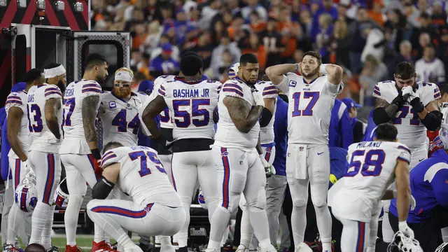 Damar Hamlin Pingsan saat Bela Buffalo Bills