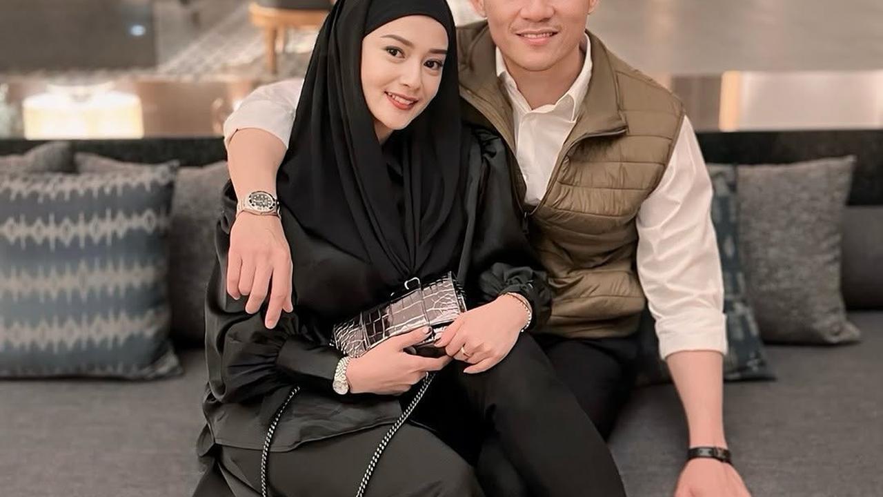 Potret Ifan Seventeen dan Citra Monica, Pasangan yang Selalu Mesra dan Romantis di Berbagai Momen